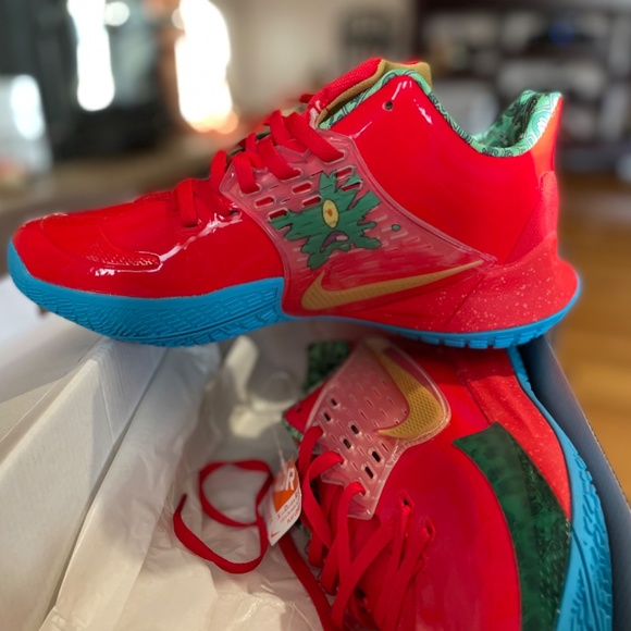 Kyrie Low 2